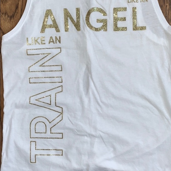 Victoria’s Secret Workout Top - Picture 2 of 8